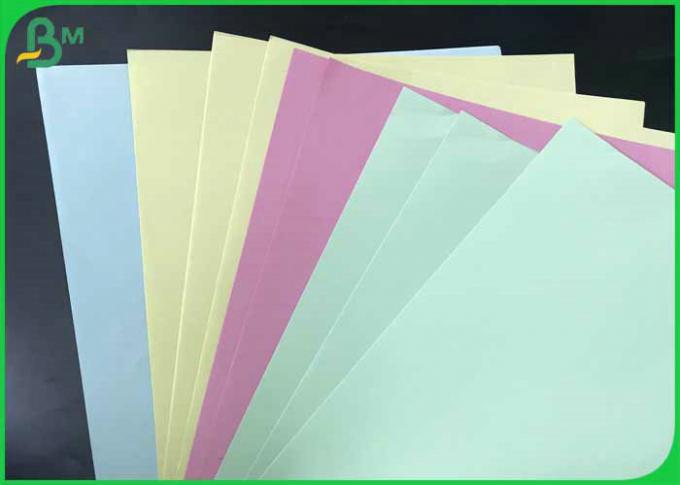 70*100cm 70gsm 80gsm unbeschichtetes Woodfree Farbpapier für Offsetdruck